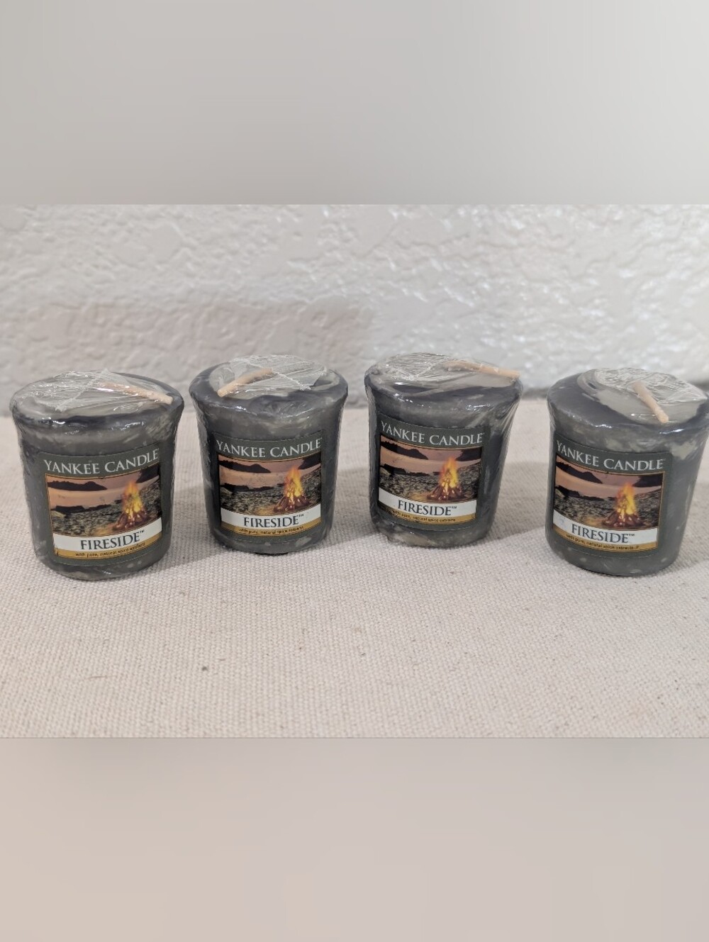 Yankee Candle Votives-Fireside Scent Discontinued Christmas Holiday Set of 4 pcs